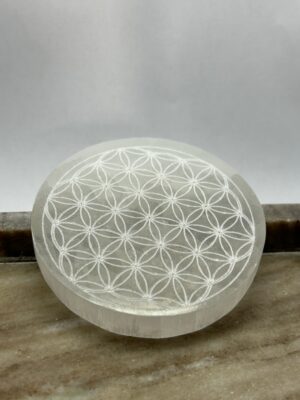 Petite plaque fleur de vie en Sélénite