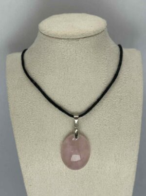 Collier ovale Quartz rose