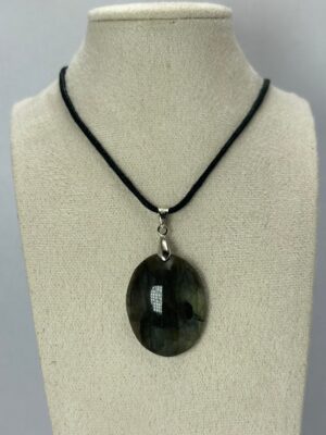 Collier Labradorite forme ovale