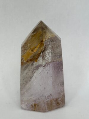 Pointe Améthyste avec inclusions dorées (hématoïde)